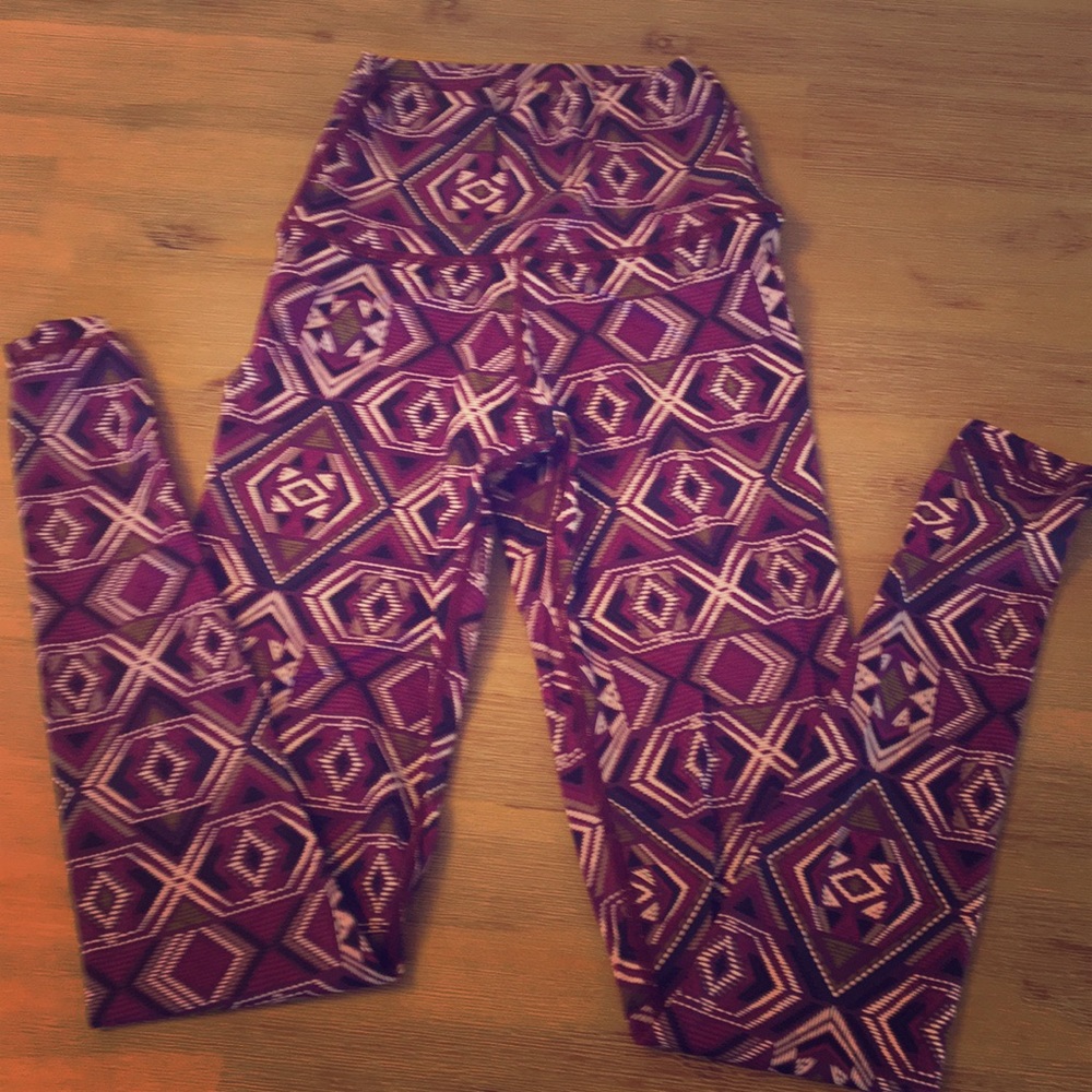 DanaLouFIT leggings